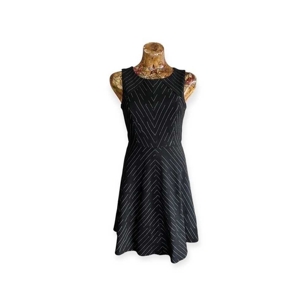 Eva Franco dress black white stripes sz 2 XS WY221AN  office business